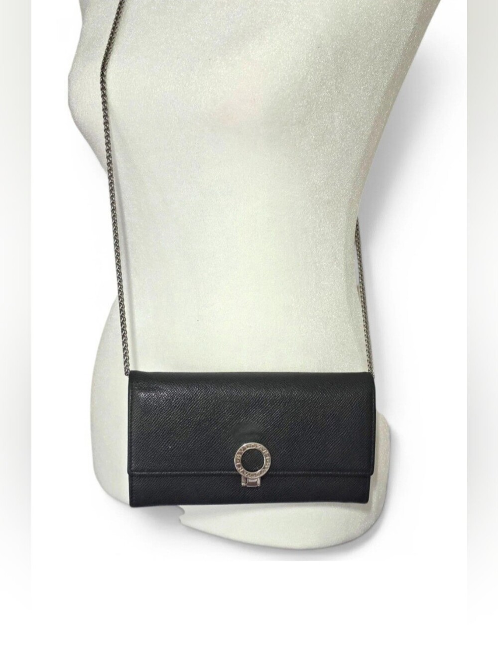 Authentic  BVLGARI Leather Bifold Long Wallet